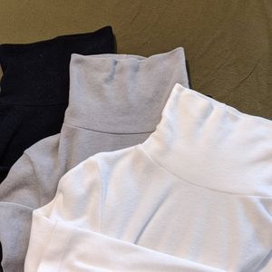 Uniqlo Heattech Turtleneck
